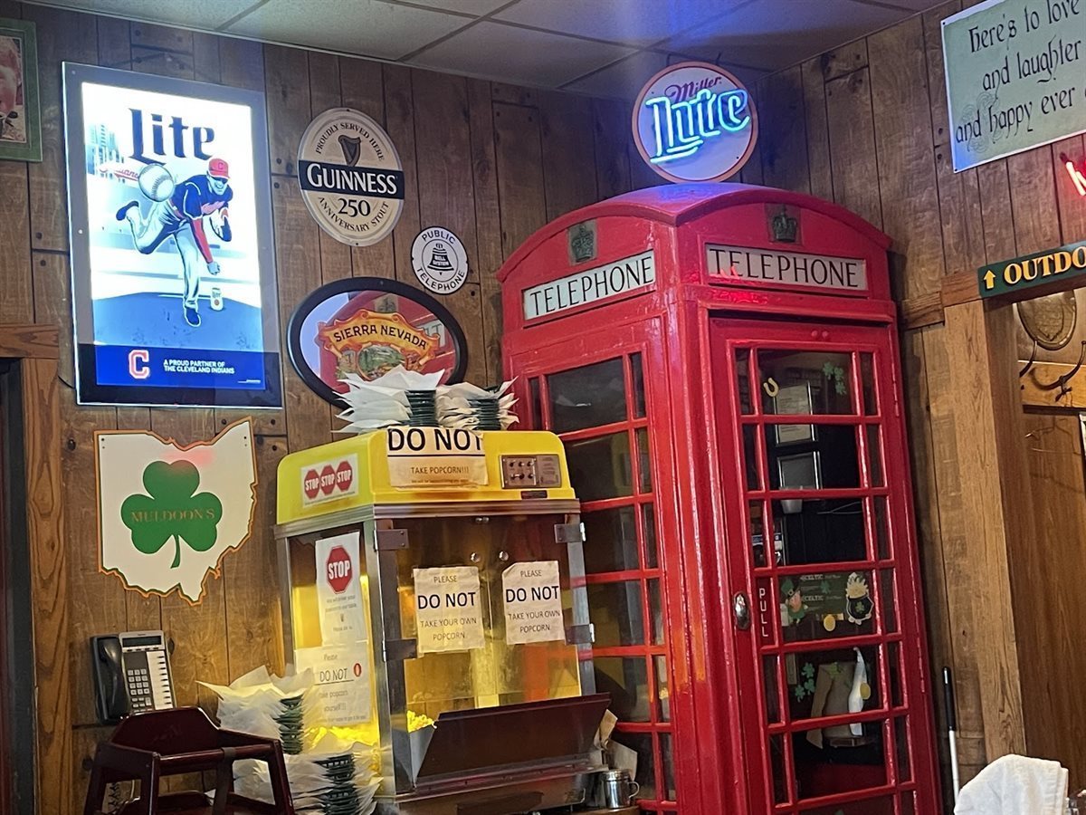 Muldoon's Saloon & Eatery